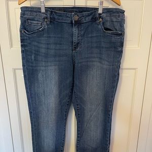 Kut from the Kloth ankle length denim size 16/33